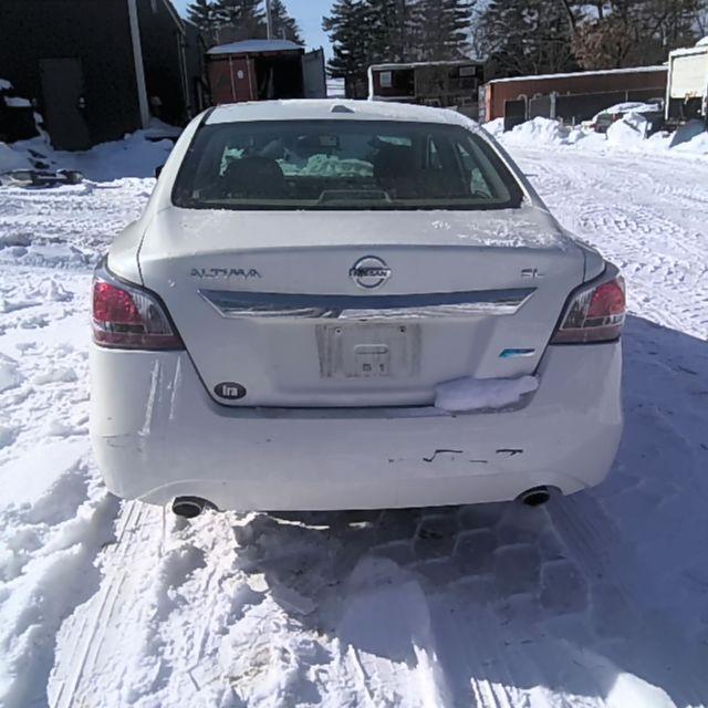 2014 Nissan Altima White Photo 5
