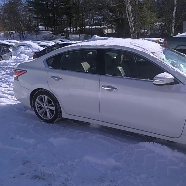 2014 Nissan Altima White Photo 10