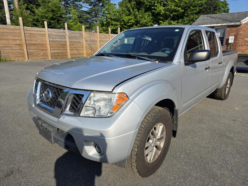 2014 Nissan Frontier SILVER Photo 2