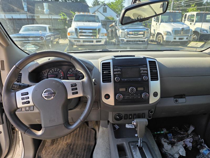 2014 Nissan Frontier SILVER Photo 13