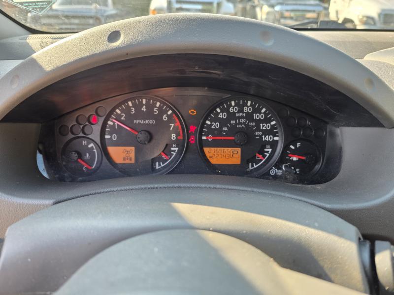 2014 Nissan Frontier SILVER Photo 14