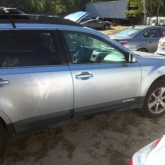 2014 Subaru Legacy LIGHT BLUE Photo 10