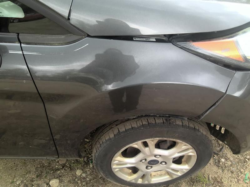 2015 Ford Fiesta MAGNETIC GRAY Photo 11