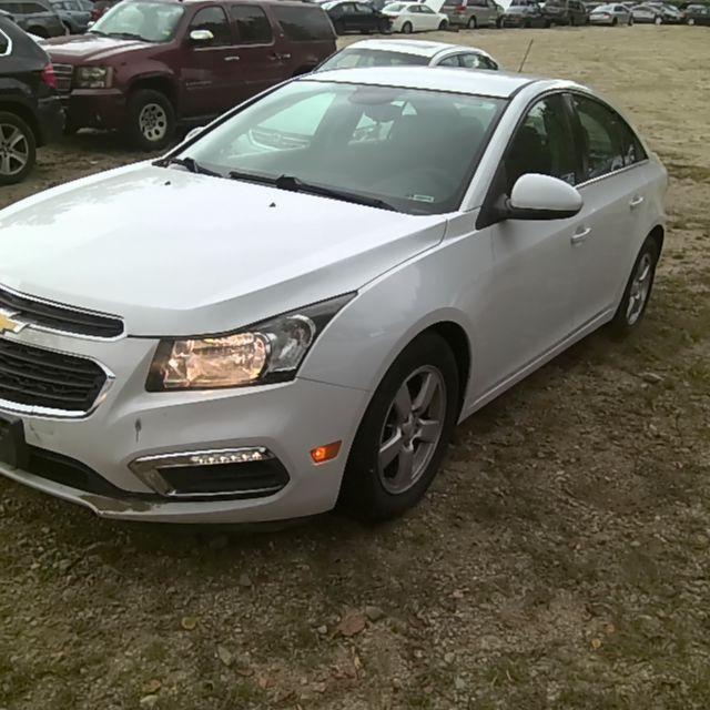 2016 Chevrolet Cruze WHITE Photo 6