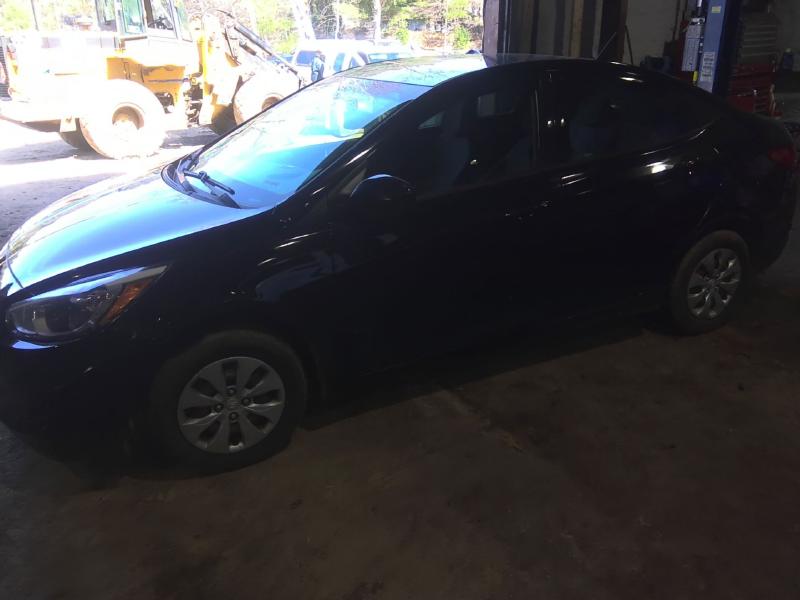 2016 Hyundai Accent BLACK Photo 11