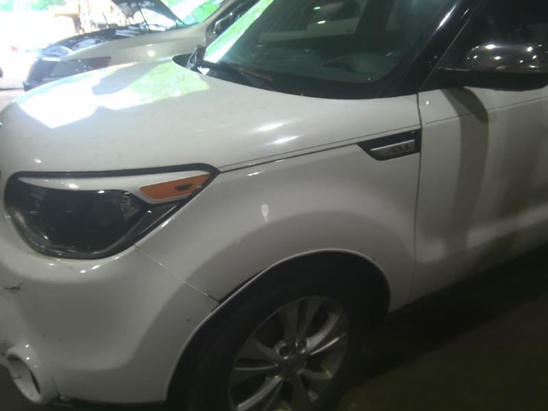 2016 Kia Soul WHITE Photo 4