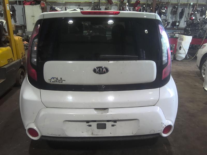 2016 Kia Soul WHITE Photo 12