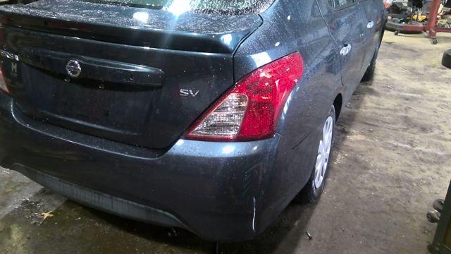 2017 Nissan Versa DARK BLUE Photo 10