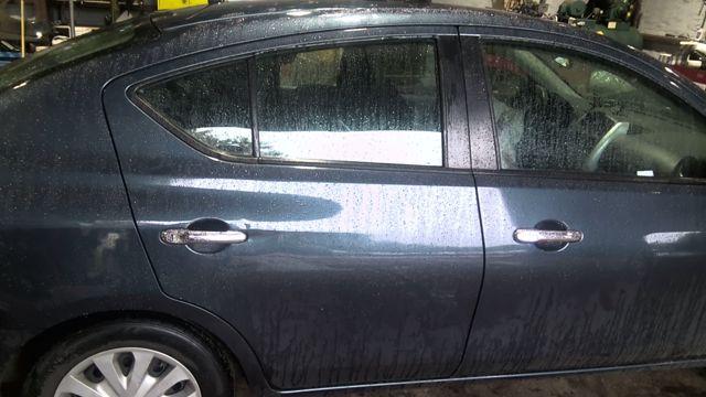 2017 Nissan Versa DARK BLUE Photo 13