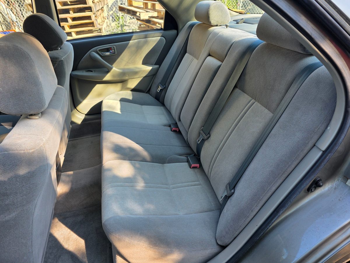 2001 Toyota Camry LE V6 Lunar Mist Metallic - rear seats