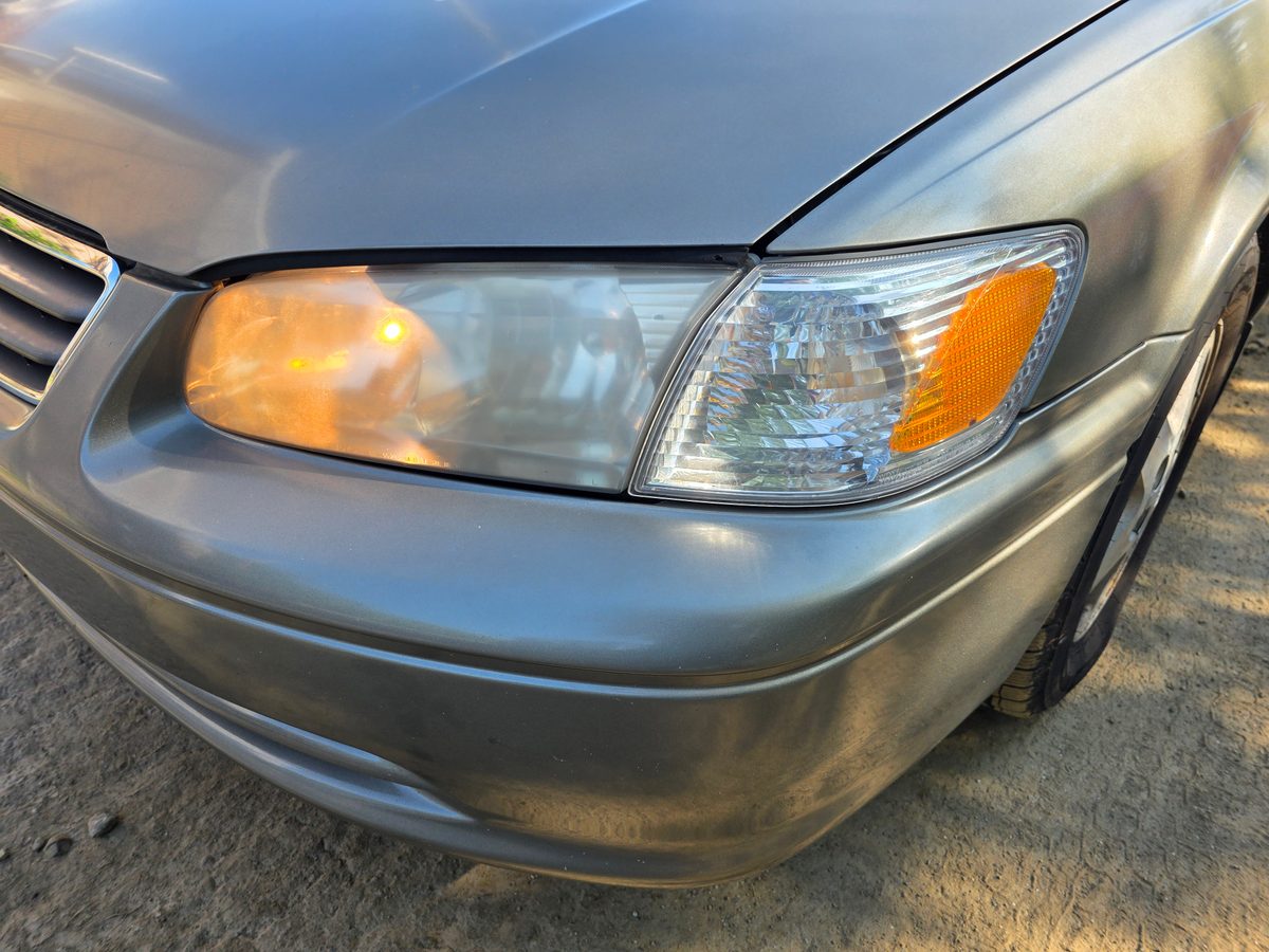 2001 Toyota Camry LE V6 Lunar Mist Metallic - roof and moonroof area