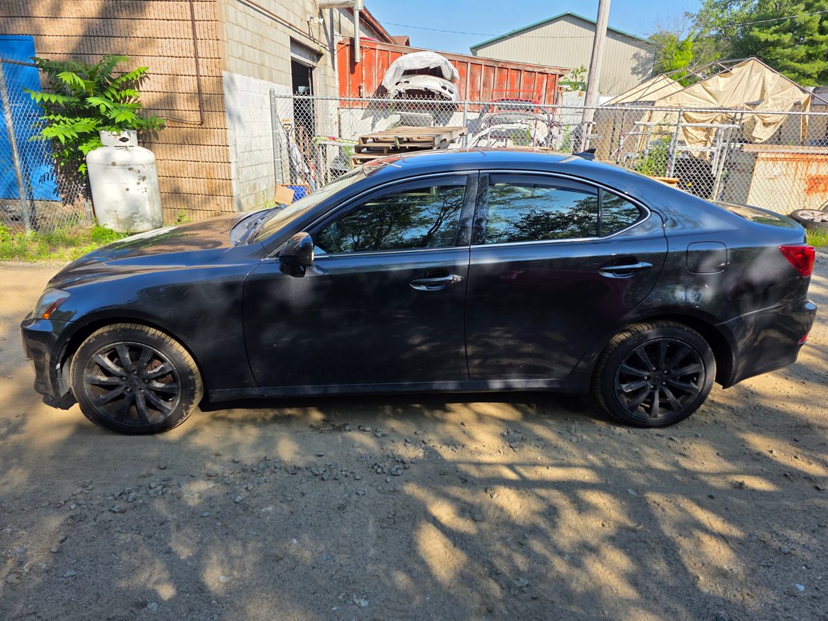 2007 Lexus IS 250 AWD Smoky Granite Mica - front view