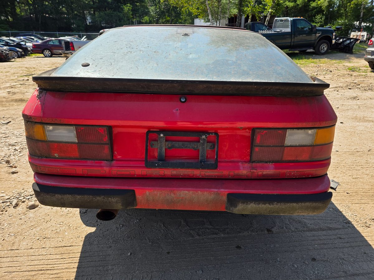Porsche 924 Red Guards Red - driver side rear quarter