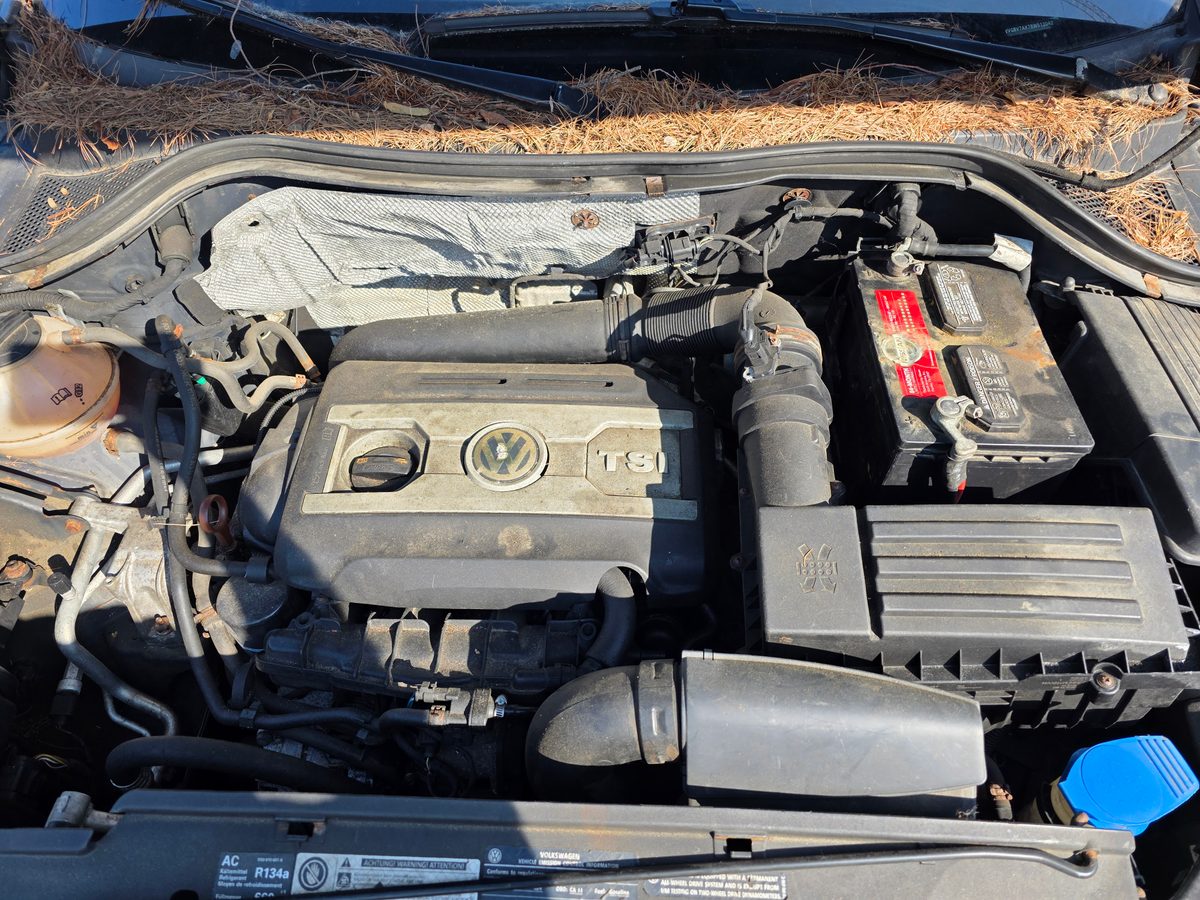 2011 Volkswagen Tiguan SE 4MOTION Pepper Gray Metallic - engine bay 2.0L TSI turbo