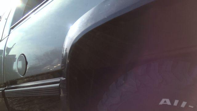 1998 Chevrolet Silverado 2500 GOLD Photo 6