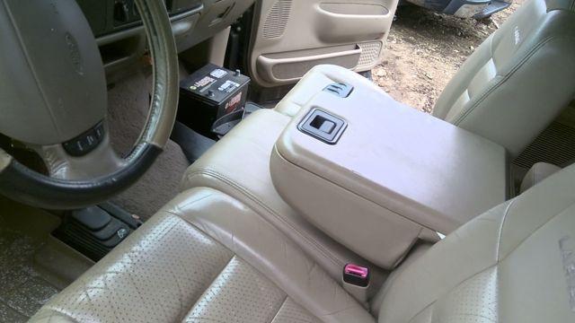 2001 Ford F-250 Super Duty BLACK Photo 7