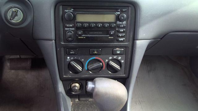 2001 Toyota Camry Photo 2