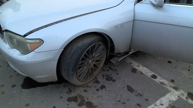 2002 BMW 745i SILVER Photo 10