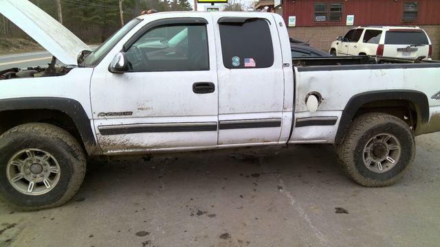 2002 Chevrolet Silverado 2500 WHITE Photo 12
