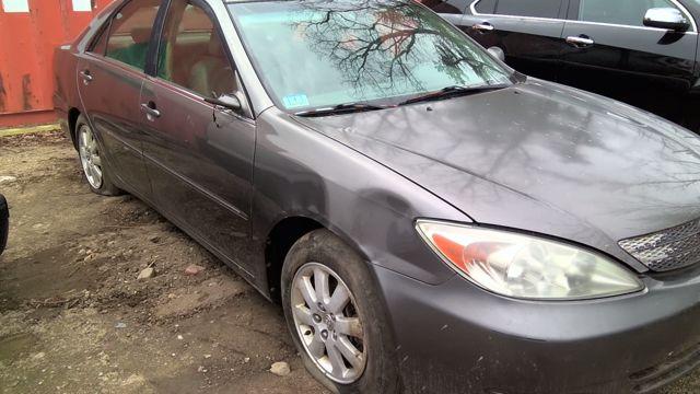 2002 Toyota Camry GRAY Photo 2