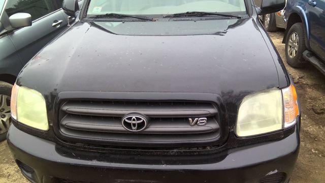 2002 Toyota Sequoia BLACK Photo 11
