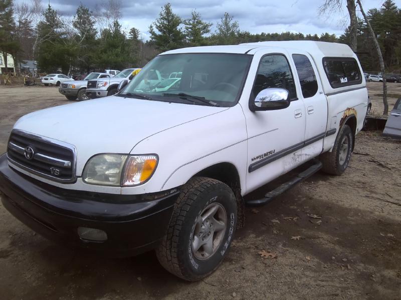 2002 Toyota Tundra WHITE Photo 2