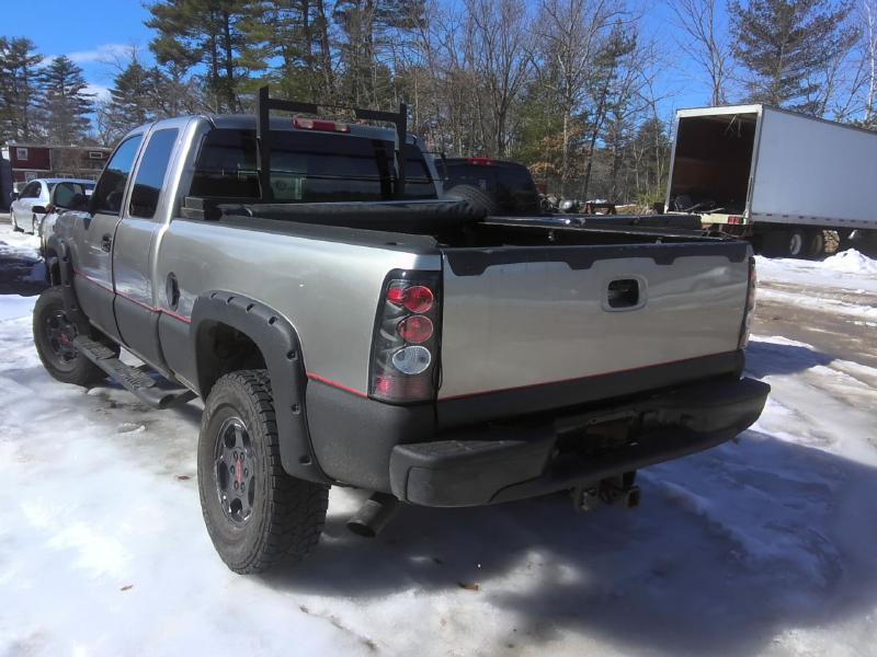 2003 Chevrolet Silverado 1500 Photo 10