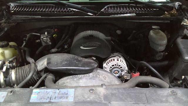 2003 Chevrolet Silverado 1500 SILVER Photo 2