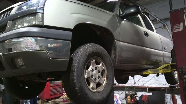 2003 Chevrolet Silverado 1500 SILVER Photo 7
