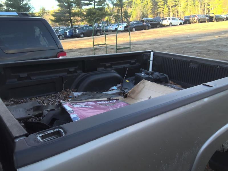 2003 GMC Sierra 2500  Photo 13