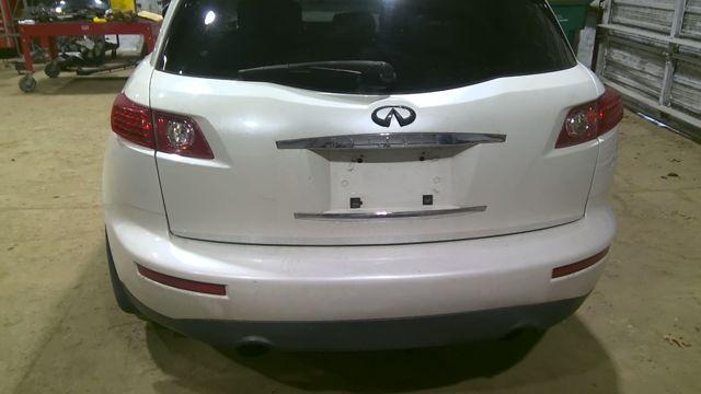 2003 Infiniti FX WHITE Photo 6