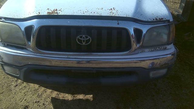 2003 Toyota Tacoma Photo 3