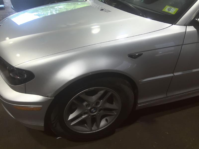 2004 BMW 325i SILVER Photo 2