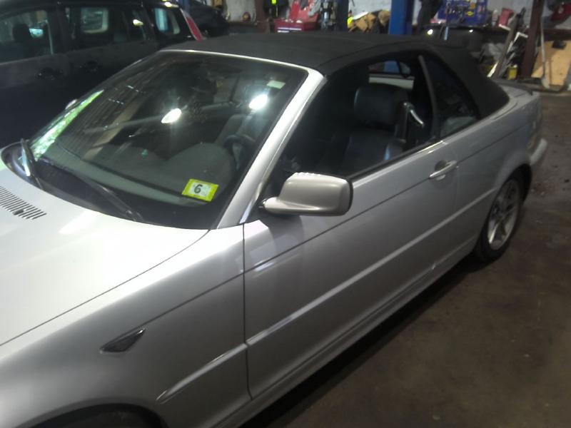 2004 BMW 325i SILVER Photo 4