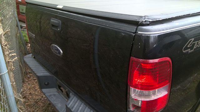 2004 Ford F-150 BLACK Photo 4