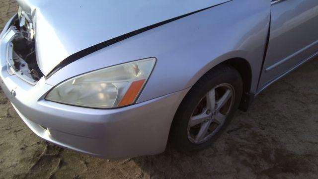 2004 Honda Accord SILVER Photo 9