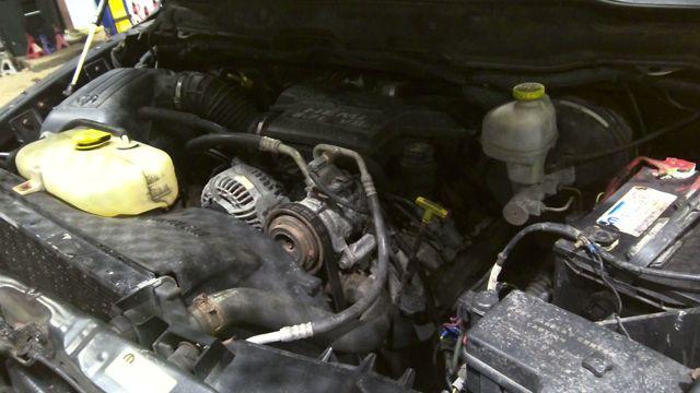 2004 RAM 2500  Photo 2