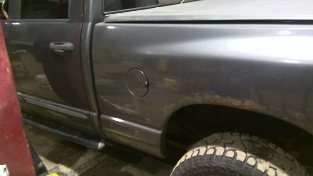 2004 RAM 2500  Photo 3