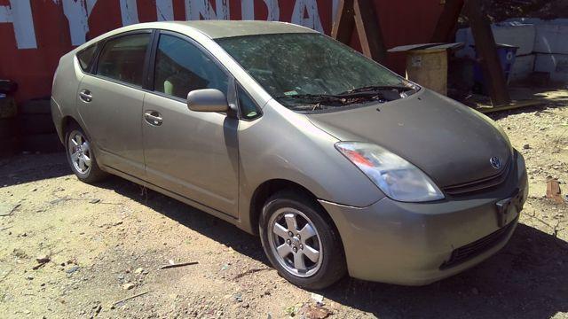 2004 Toyota Prius BRONZE Photo 8