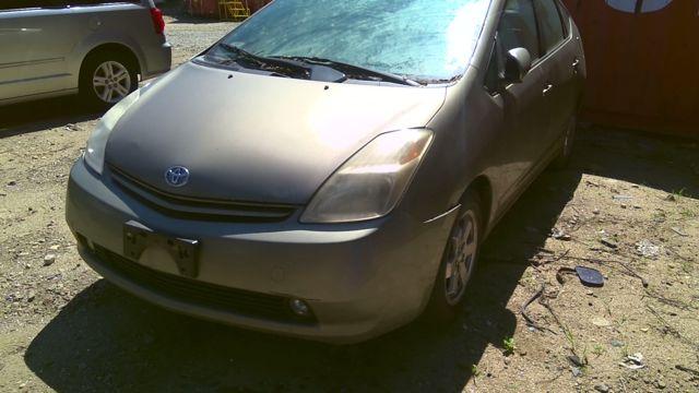 2004 Toyota Prius BRONZE Photo 13