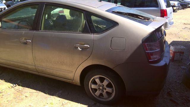 2004 Toyota Prius BRONZE Photo 4