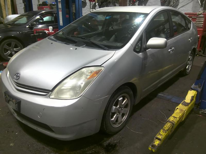 2004 Toyota Prius SILVER Photo 8