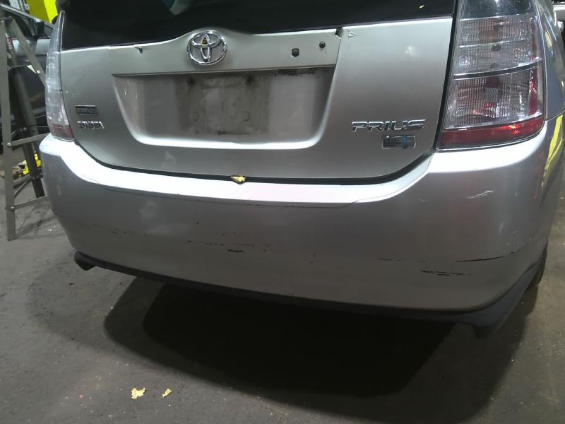 2004 Toyota Prius SILVER Photo 12