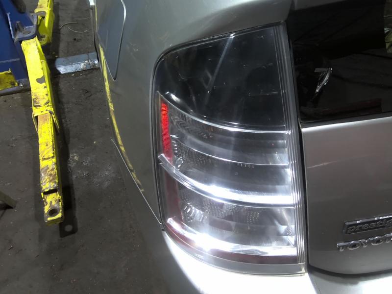2004 Toyota Prius SILVER Photo 2