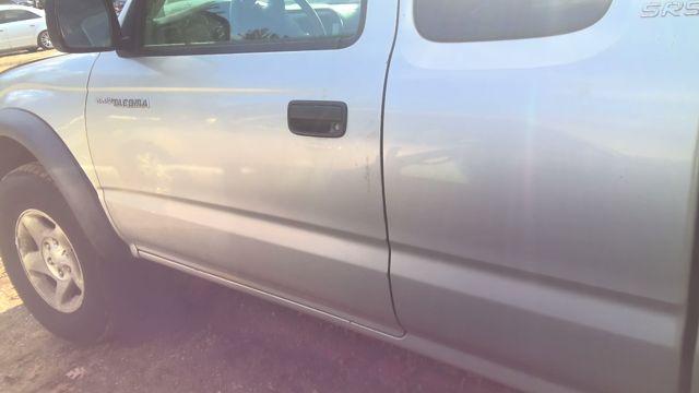 2004 Toyota Tacoma SILVER Photo 11