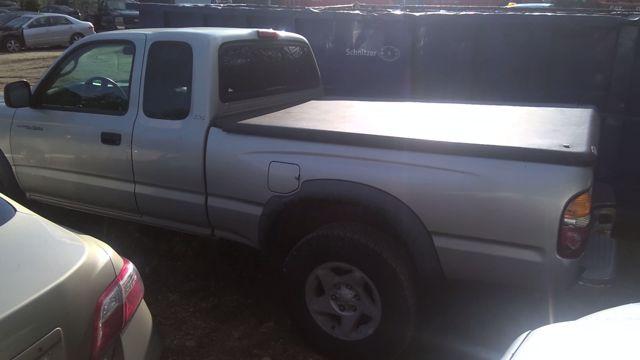 2004 Toyota Tacoma SILVER Photo 13