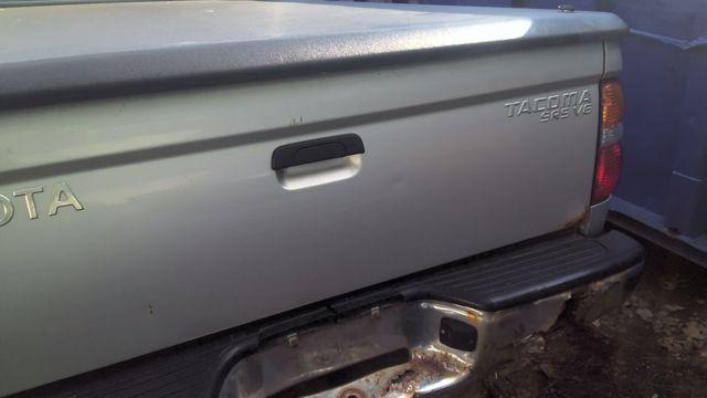 2004 Toyota Tacoma SILVER Photo 7
