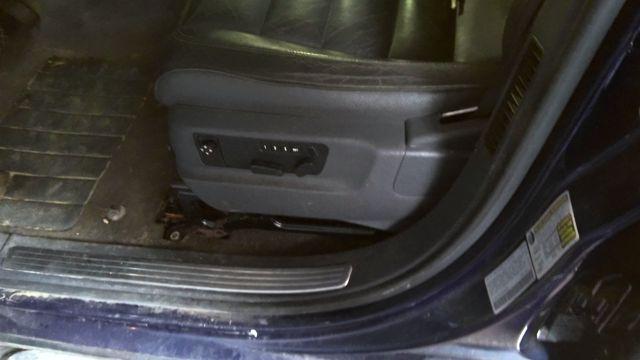 2004 Volkswagen Touareg BLUE Photo 10