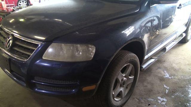 2004 Volkswagen Touareg BLUE Photo 7