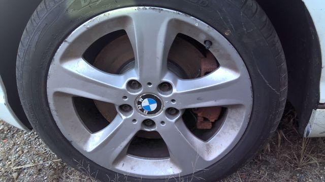 2005 BMW 330i WHITE Photo 8